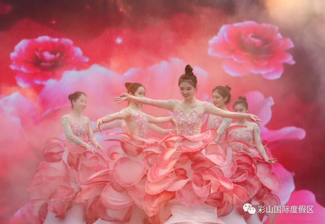 沸腾火锅签约仪式(图1)